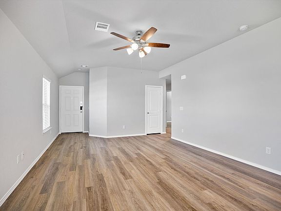 4th image of 25445 Carnation Ct