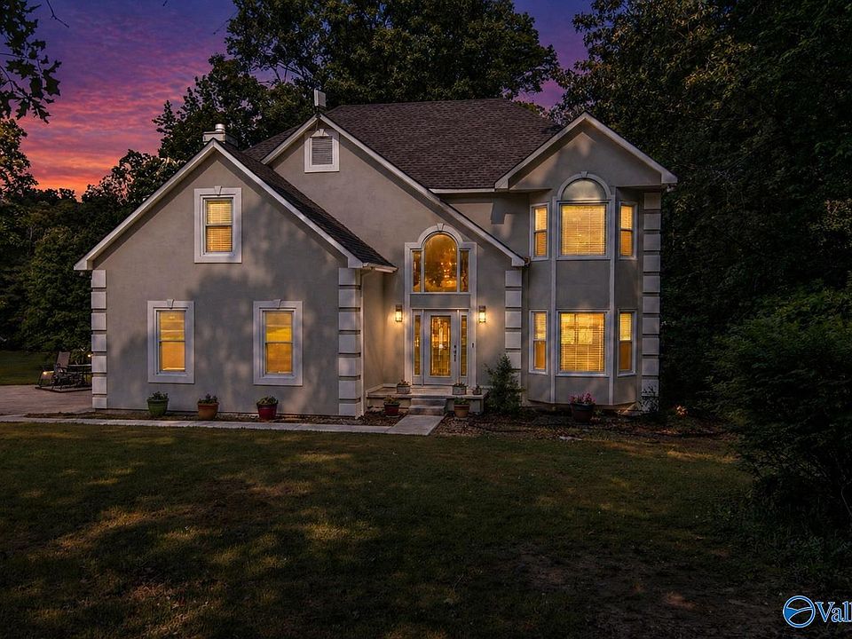 1st image of 670 County Road 360