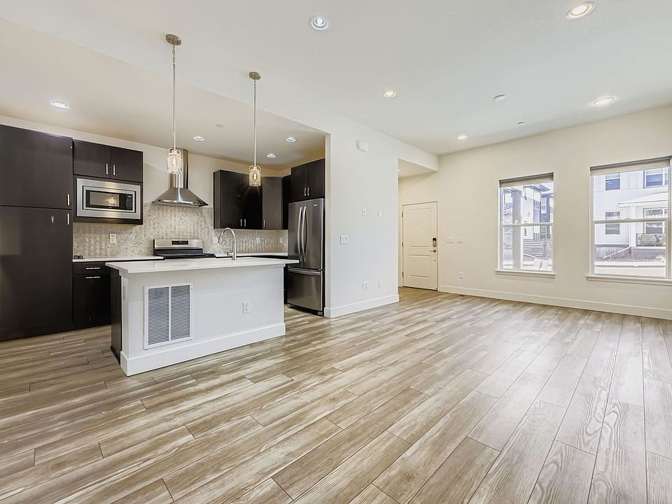 1st image of 2234 Central Park Way