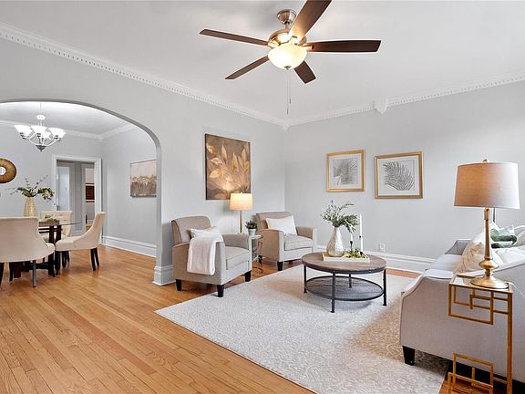 5th image of 3642 Wilmington Ave
