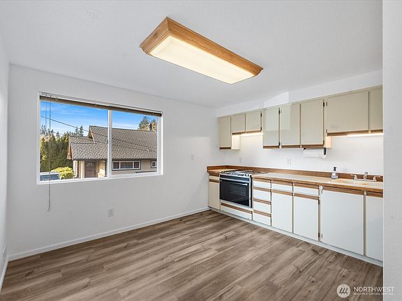 3rd image of 8225 212th Street SW #302