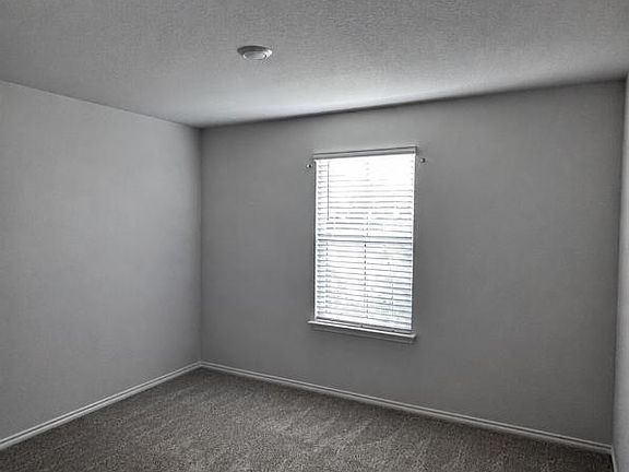 Unit Photo