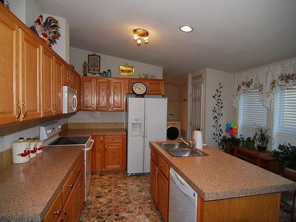 2nd image of 11 E Colvos Pl W