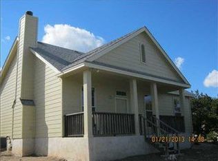 1950 Springlake Dr, Dripping Springs, TX 78620