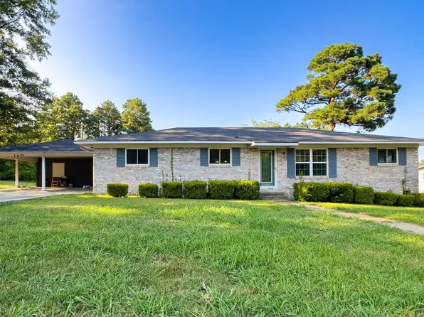 140 Hillcrest St, Arkadelphia, AR 71923