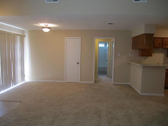 5th image of 8110 Soledad Dr