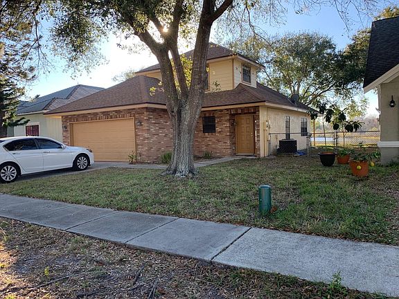 2nd image of 3807 Long Grove Ln