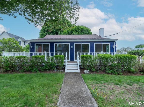 23 Quotonset Ln