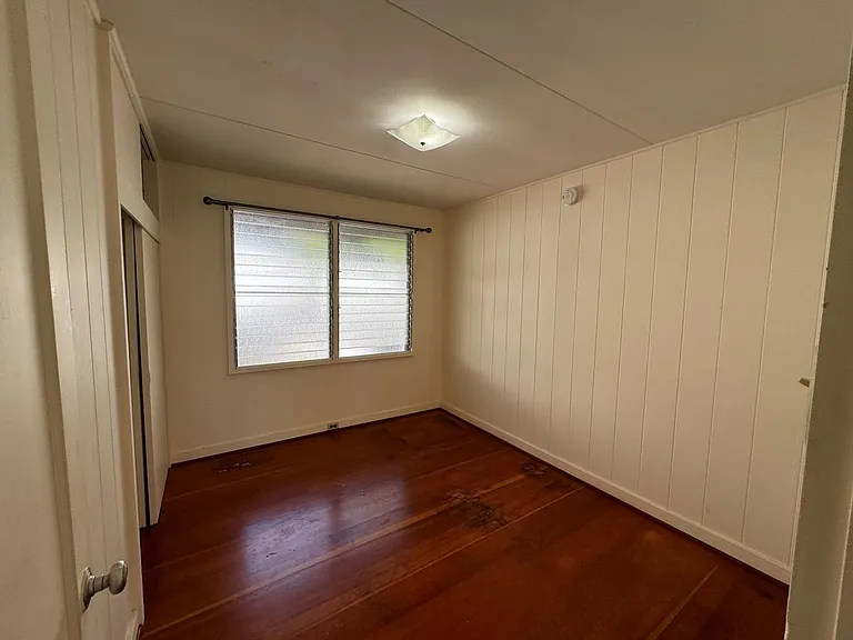 55 Mango St — Photo 6