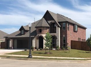 742 Oakleaf Dr, Midlothian, TX 76065