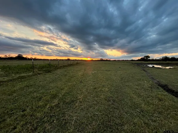 8193 Fm 2285, Sulphur Springs, TX 75482