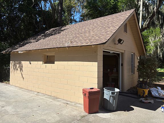 5th image of 1129 Shannon Ave