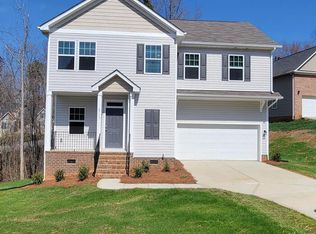 6717 Stoneglen Dr, Denver, NC 28037