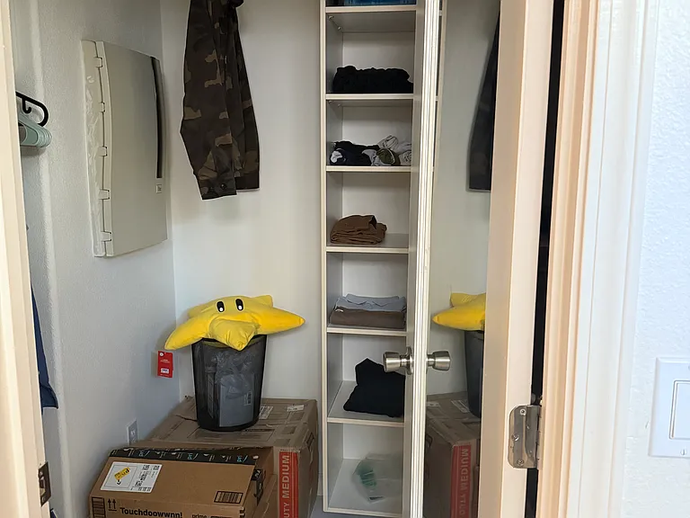 789 Parc Ln — Photo 3