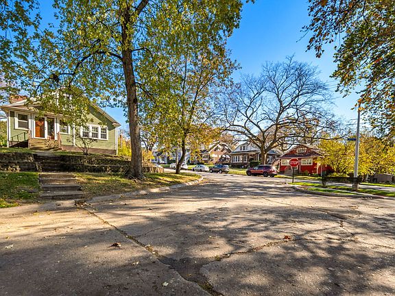 2nd image of 12957 Highland Ave