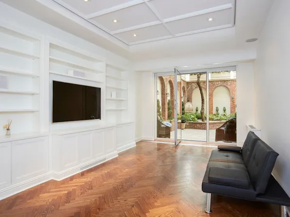 15 East 82nd Street image 23 of 30