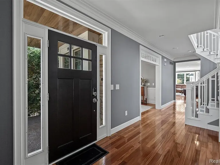 1400 Holland St — Photo 5