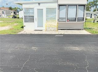 89 Circle Rdg, Lake Placid, FL 33852