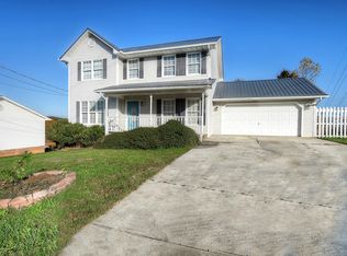 1136 Faye St, Kingsport, TN 37660