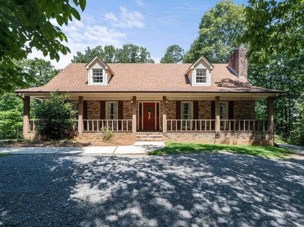 34 Red Oak Rd, Oneonta, AL 35121