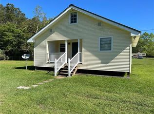 29 Restor Rd., Covington, LA 70435