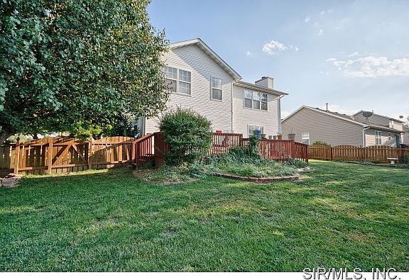 2nd image of 34 Jason Dr
