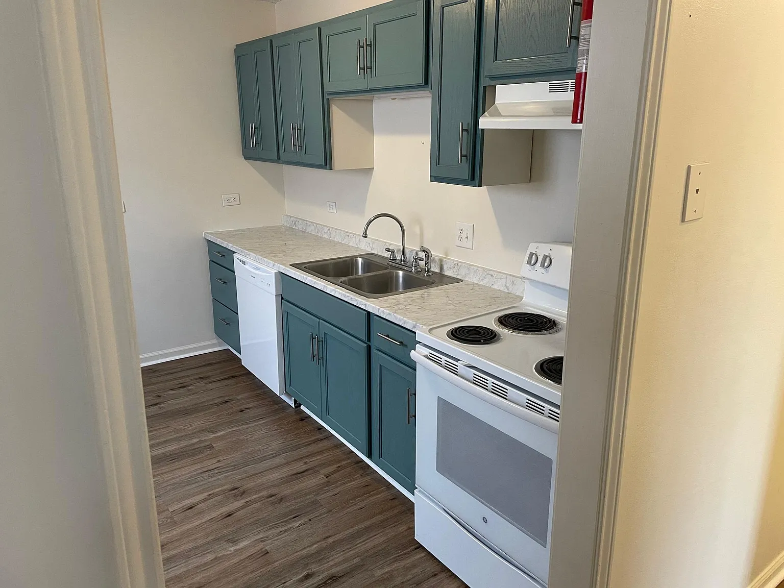 3 bed, 1365 sqft, $1,395 — Photo 3