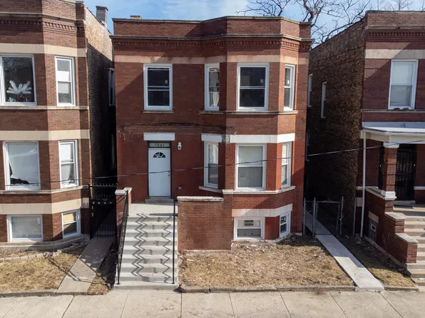 7047 S Carpenter St, Chicago, IL 60621