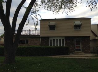 6424 W Sunnyside Ave, Harwood Heights, IL 60706