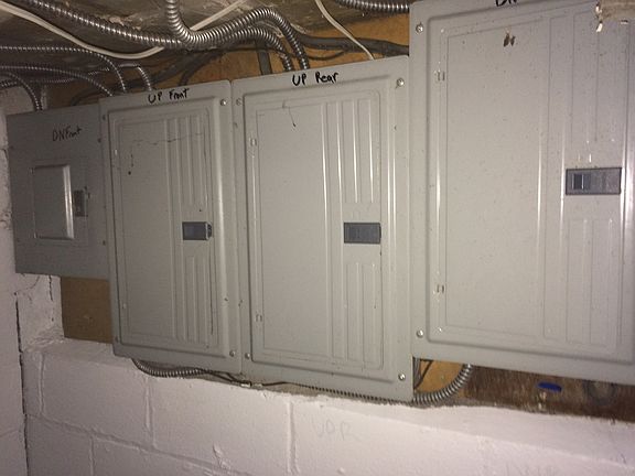 3rd image of 3893 E 57th St APT 4