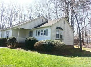 928 Chatfield Dr #C, Jamestown, NC 27282