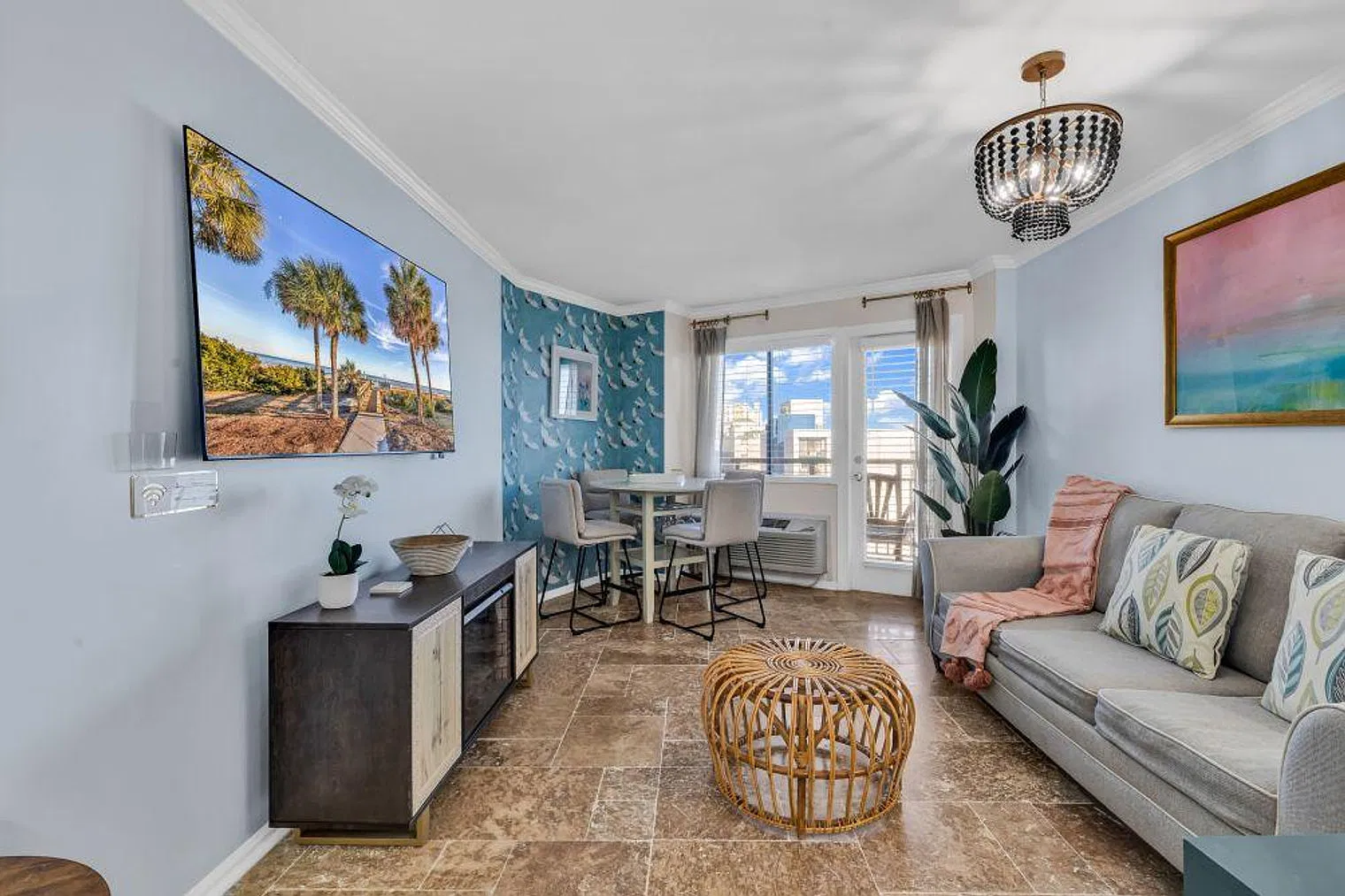 1 bed, 1.0 bath, 592 sqft, $6,023 — Photo 3
