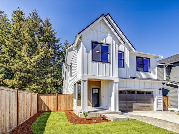 8732 Schoolway Place NW, Silverdale, WA 98383