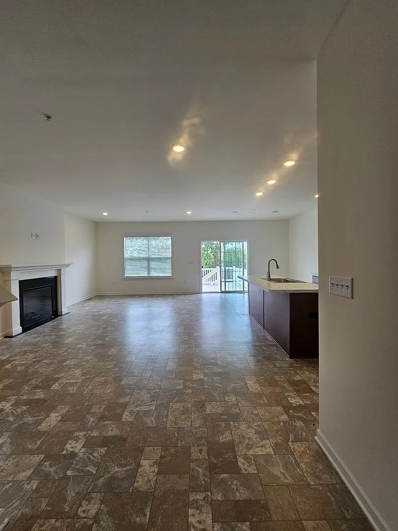 2456 Spring Water Circle, Lancaster, PA 17601 — Photo 3
