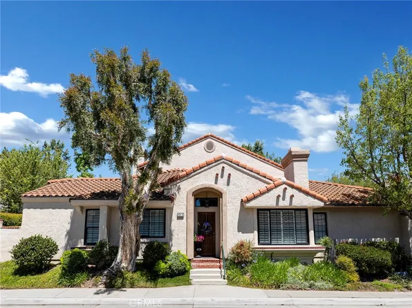 424 Country Club Dr APT A, Simi Valley, CA 93065