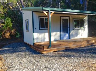 29477 Coho Ln, Gold Beach, OR 97444