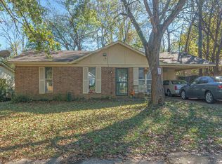 5351 Plover Dr, Memphis, TN 38127