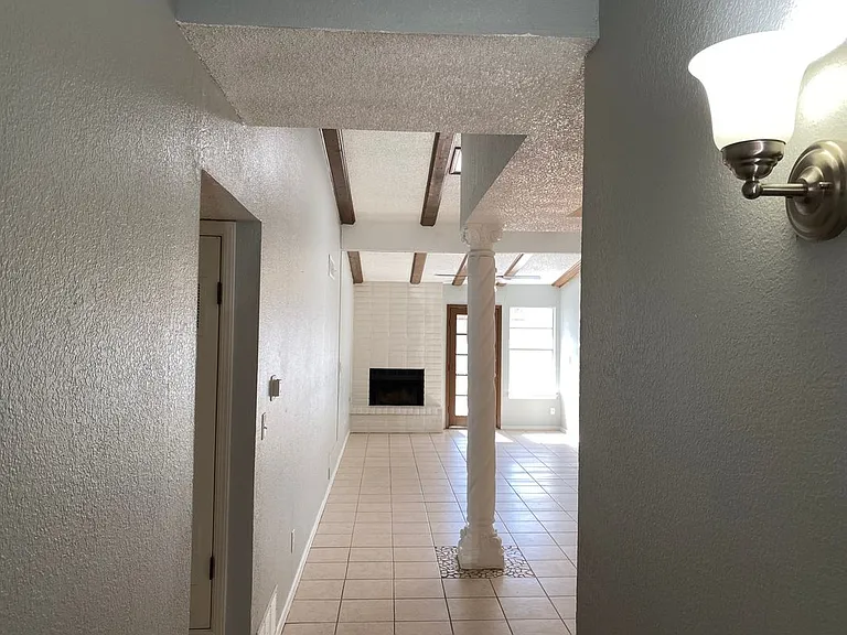 3109 Wayside St #B — Photo 4