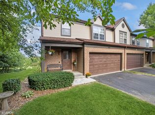 947 Old Oak Cir #947, Algonquin, IL