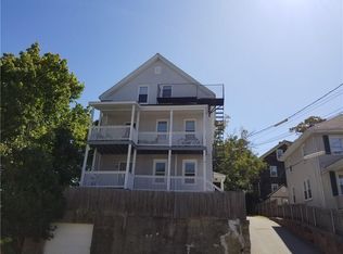 30 Grand St, Woonsocket, RI 02895