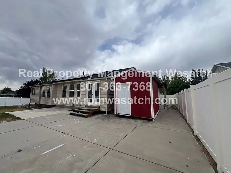 7455 S 4950 W — Photo 41