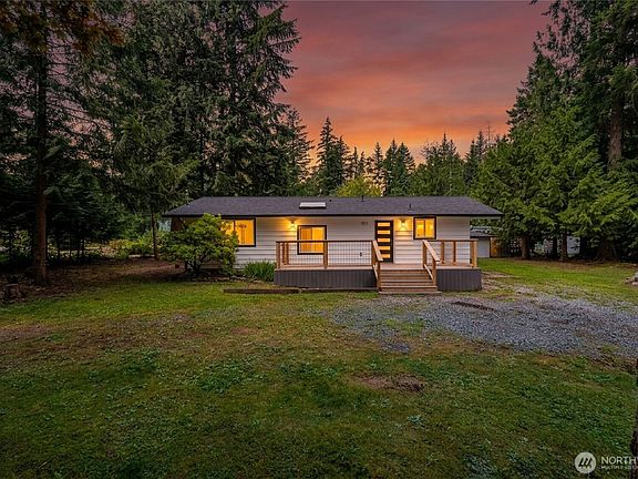 2nd image of 921 Ruby Valley Court
