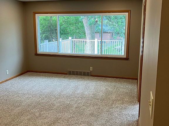 5th image of 7545 Richmond Dr