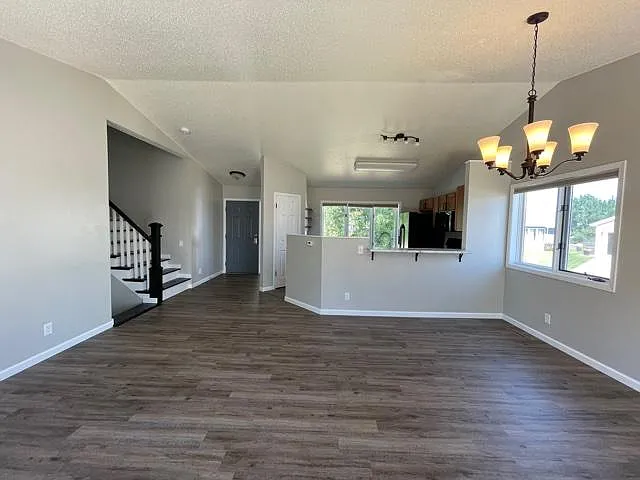 1223 Range View Cir — Photo 2