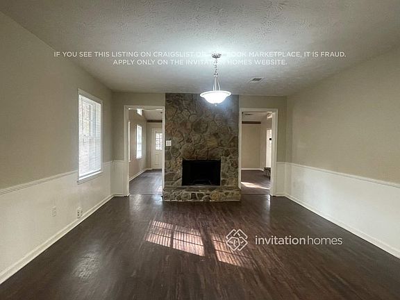 3rd image of 1234 Woodland Ct SE