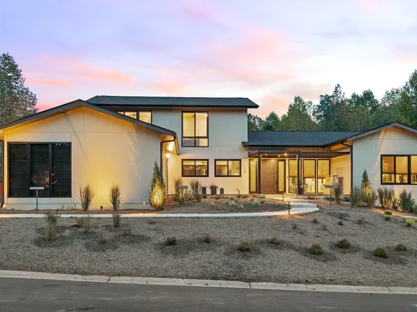 128 Sanctuary Ln, Taylors, SC 29687