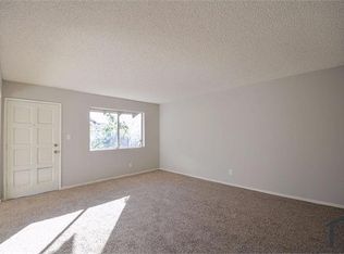4233 N Bengston Ave APT B, Fresno, CA 93705