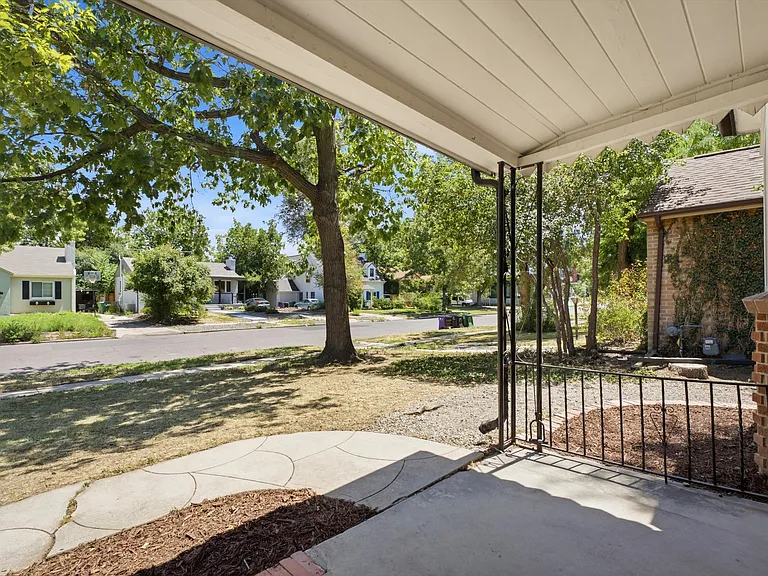 1227 Ash St — Photo 20