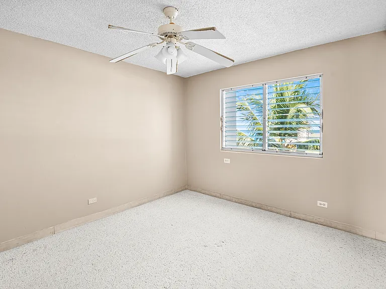 75-5766 Kuakini Hwy #607 — Photo 19