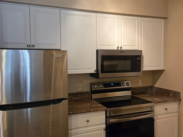 1701 E Colter St #222 — Photo 10
